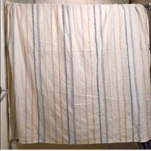 Bed Bath & Beyond shower Curtain 72X72”